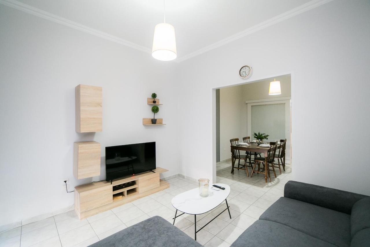 Central Guests Apartment Volos Eksteriør bilde