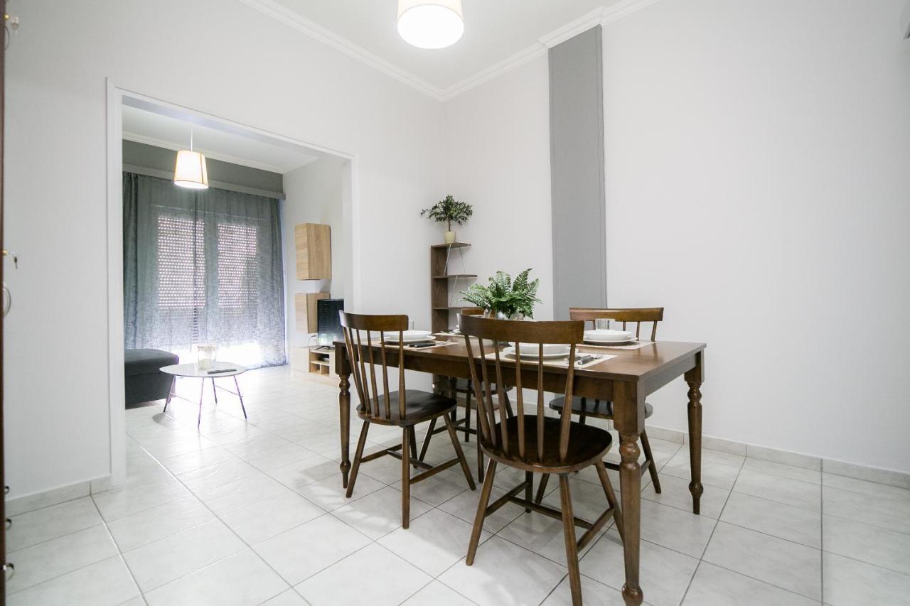 Central Guests Apartment Volos Eksteriør bilde